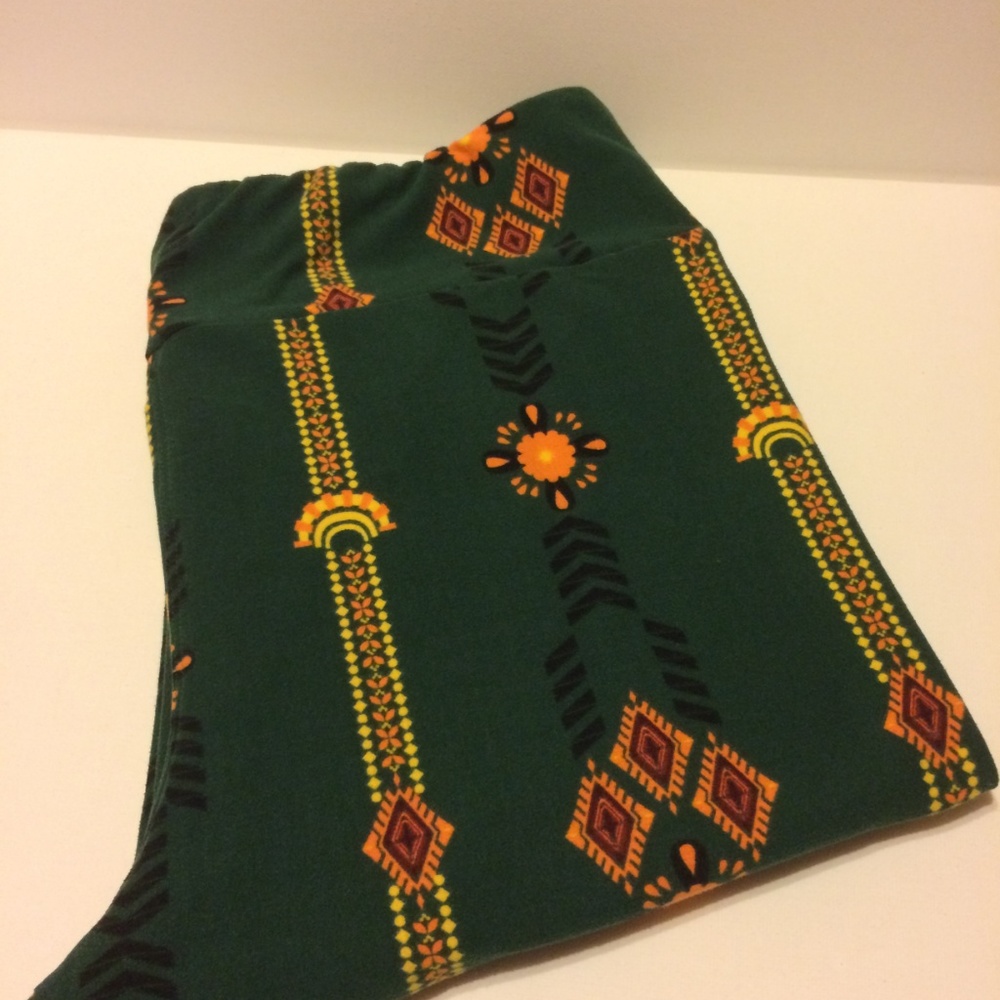 LulaRoe Leggings Soft Tall & Curvy Green Multi - Picture 3 of 7